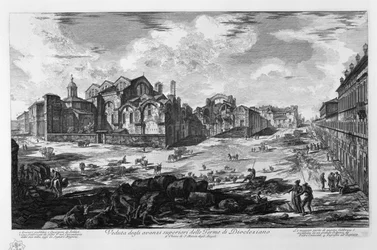 Vue des vestiges supérieurs des Thermes de Dioclétien
